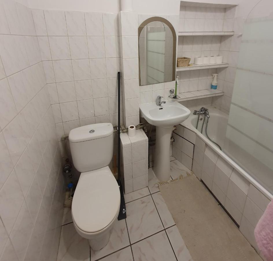 Centrum Apartament Konin  Exterior foto